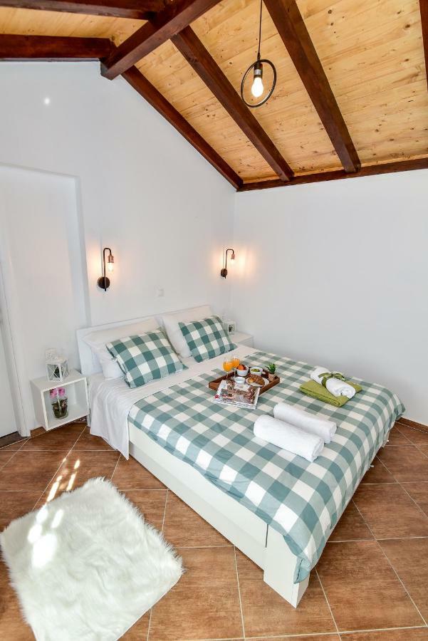 Mare Apartment *